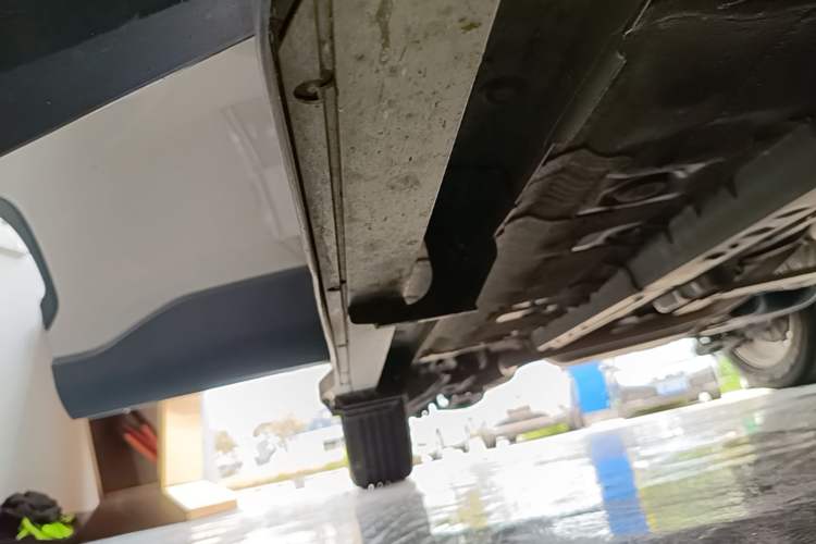 Used Toyota FRONTLANDER 2022 2.0L CVT Leading Edition Right Side Sill