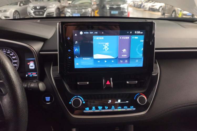 Used Toyota FRONTLANDER 2022 2.0L CVT Luxury PLUS Edition Audio And AC Panel