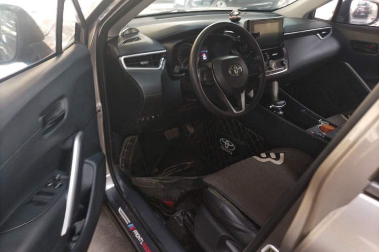 Used Toyota FRONTLANDER 2022 2.0L CVT Leading Edition Driver Seat