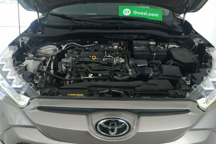 Used Toyota FRONTLANDER 2022 2.0L CVT Luxury Edition Engine Bay