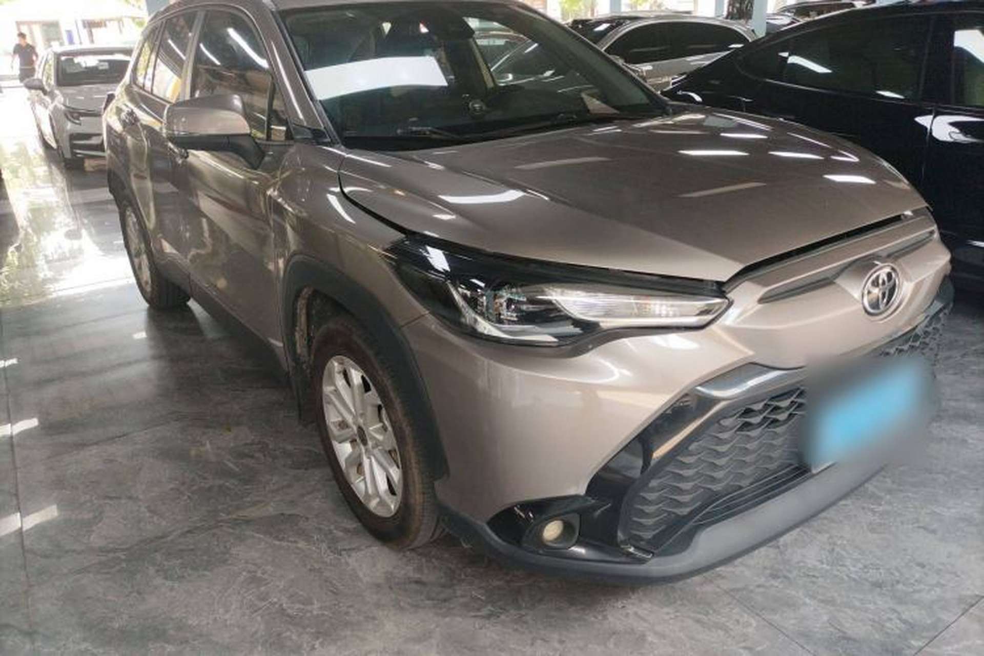 Used Toyota FRONTLANDER 2022 2.0L CVT Leading Edition Front Right 45 Deg