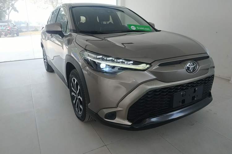 Used Toyota FRONTLANDER 2022 2.0L CVT Luxury Edition Front Right 45 Deg