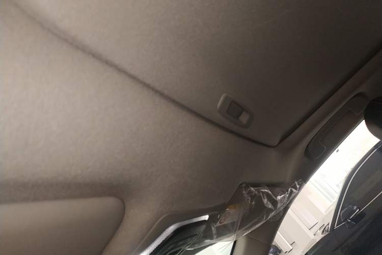 Used Toyota FRONTLANDER 2022 2.0L CVT Luxury Edition Headliner