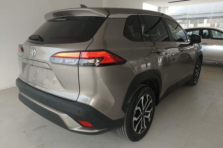 Used Toyota FRONTLANDER 2022 2.0L CVT Luxury Edition Rear Right 45 Deg