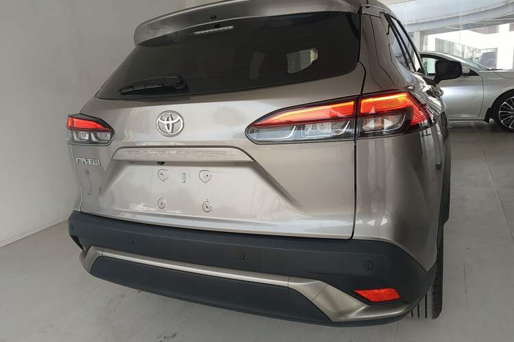 Used Toyota FRONTLANDER 2022 2.0L CVT Luxury Edition Rear