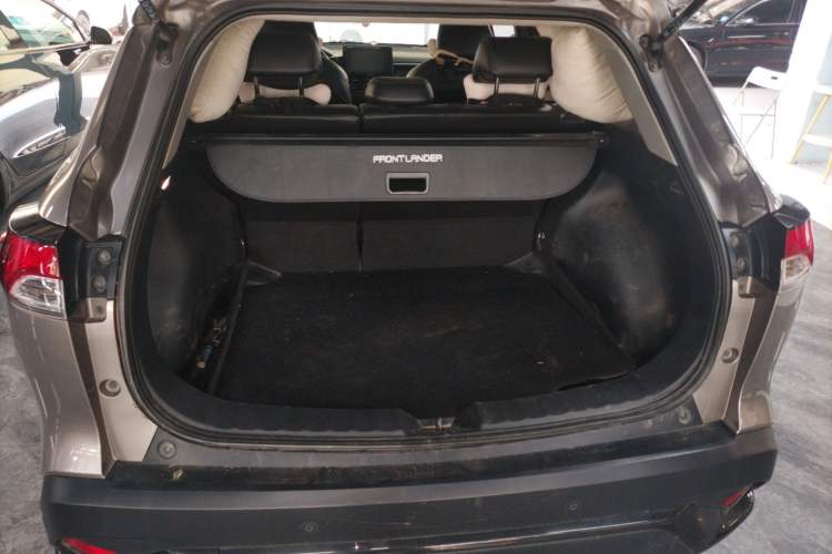 Used Toyota FRONTLANDER 2022 2.0L CVT Leading Edition Trunk