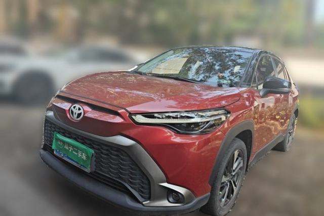 Ojetý Toyota FRONTLANDER 2022 2.0L CVT Luxury PLUS Edition