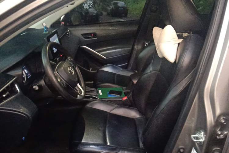 Used Toyota FRONTLANDER 2022 2.0L CVT Leading Edition Left Front Seat