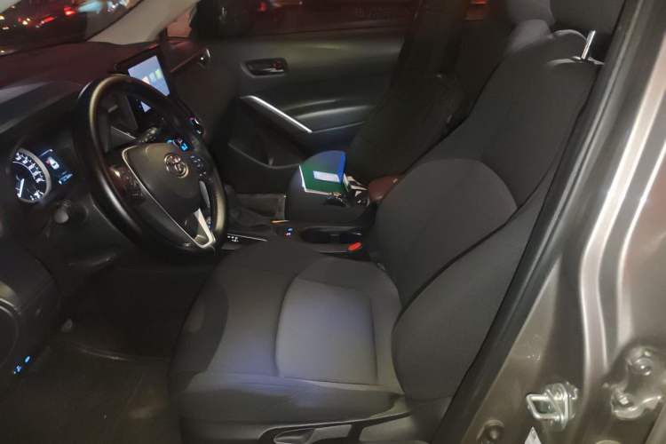 Used Toyota FRONTLANDER 2022 2.0L CVT Leading Edition Left Front Seat