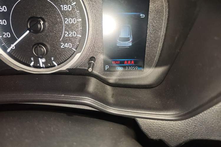 Used Toyota FRONTLANDER 2022 2.0L CVT Leading Edition Odometer Close Up