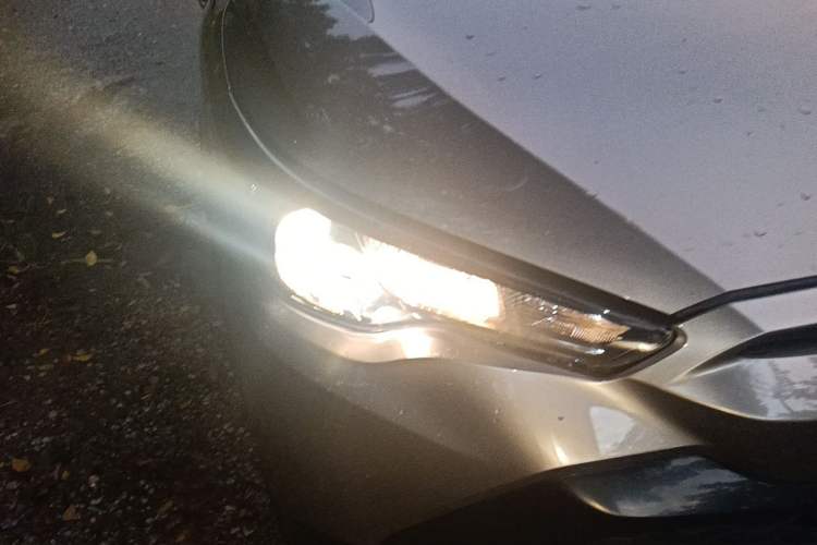 Used Toyota FRONTLANDER 2022 2.0L CVT Leading Edition Right Front Headlight