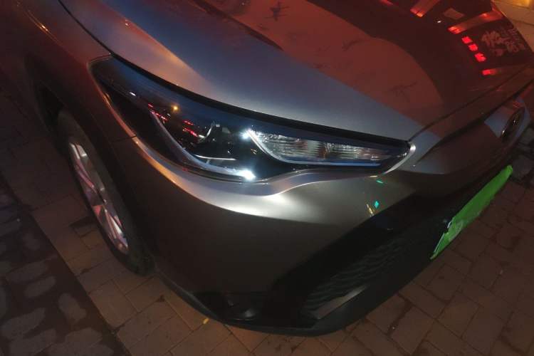 Used Toyota FRONTLANDER 2022 2.0L CVT Leading Edition Right Front Headlight