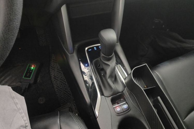Used Toyota FRONTLANDER 2022 2.0L CVT Leading Edition Gear Lever