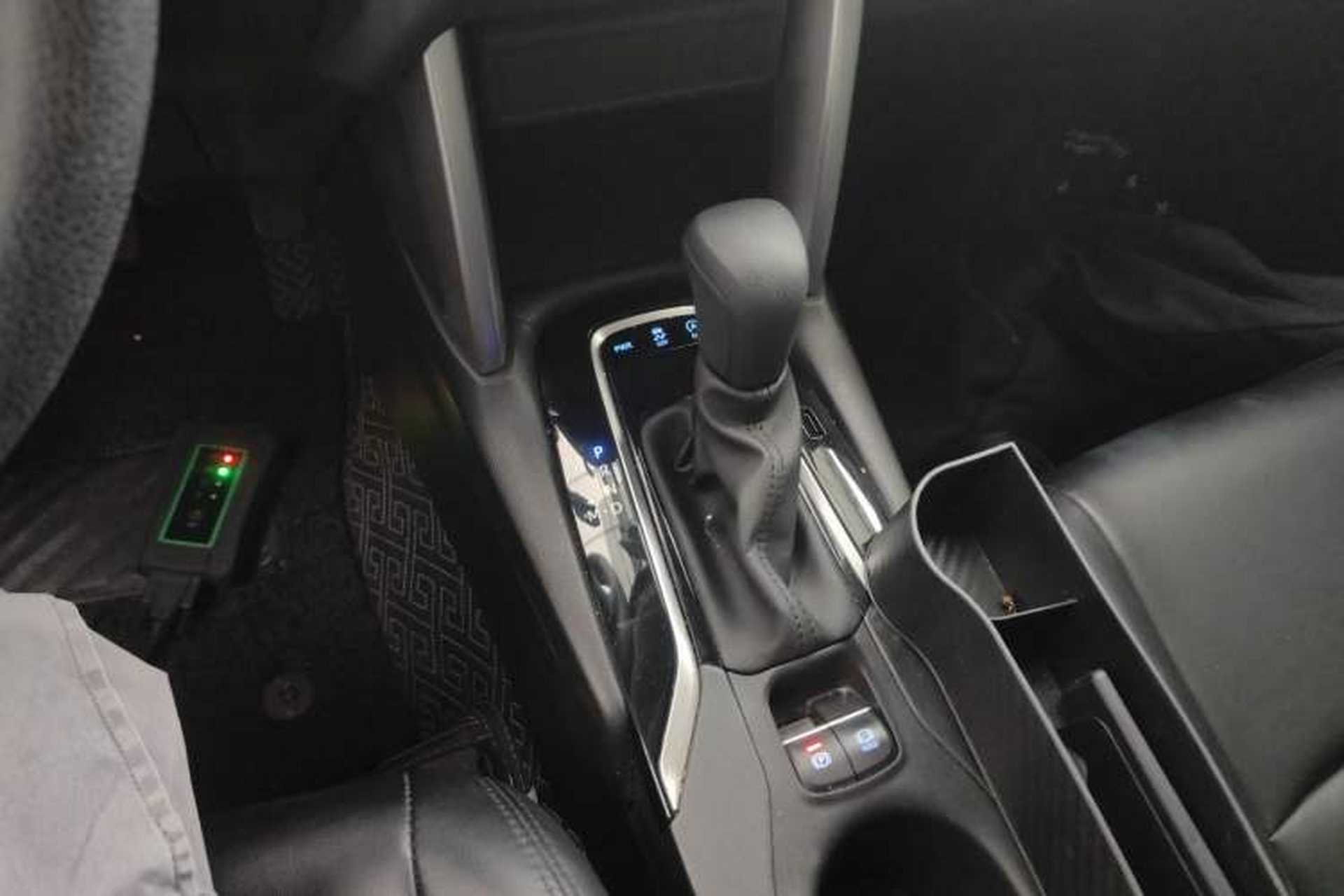 Used Toyota FRONTLANDER 2022 2.0L CVT Leading Edition Gear Lever