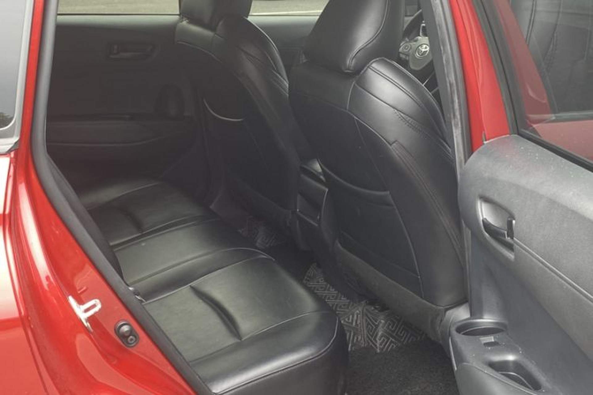 Used Toyota FRONTLANDER 2022 2.0L CVT Leading Edition Interior 10