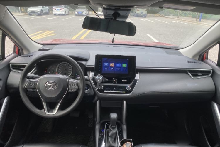 Used Toyota FRONTLANDER 2022 2.0L CVT Leading Edition Interior 11