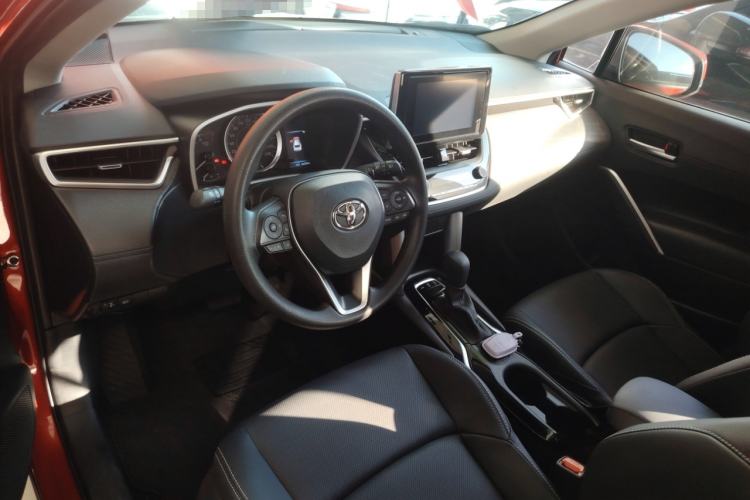 Used Toyota FRONTLANDER 2022 2.0L CVT Luxury Edition Interior 2