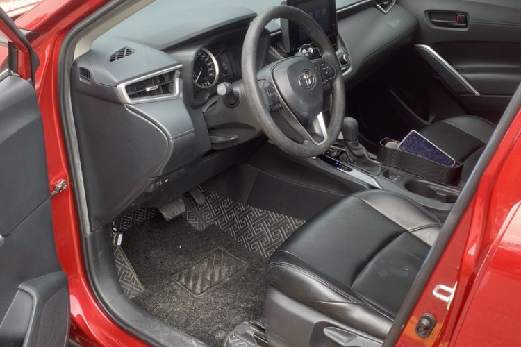 Used Toyota FRONTLANDER 2022 2.0L CVT Leading Edition Interior 8