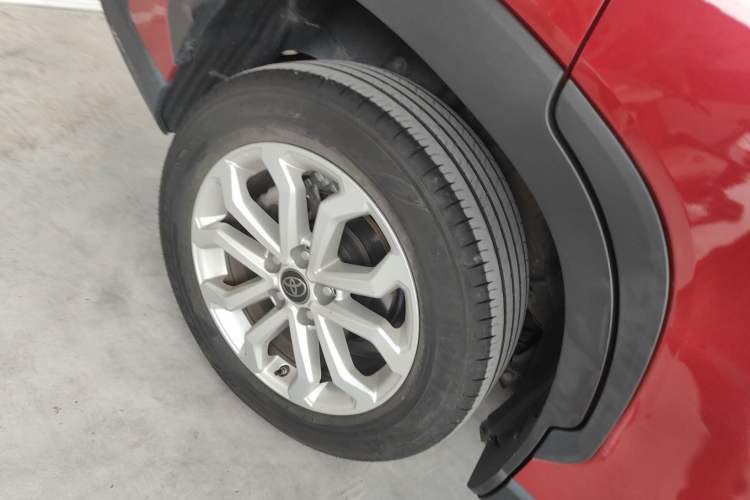 Used Toyota FRONTLANDER 2022 2.0L CVT Leading Edition Right Rear Wheel Hub