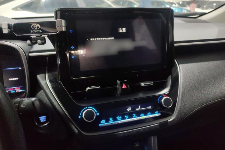 Used Toyota FRONTLANDER 2022 2.0L CVT Luxury PLUS Edition Audio And AC Panel