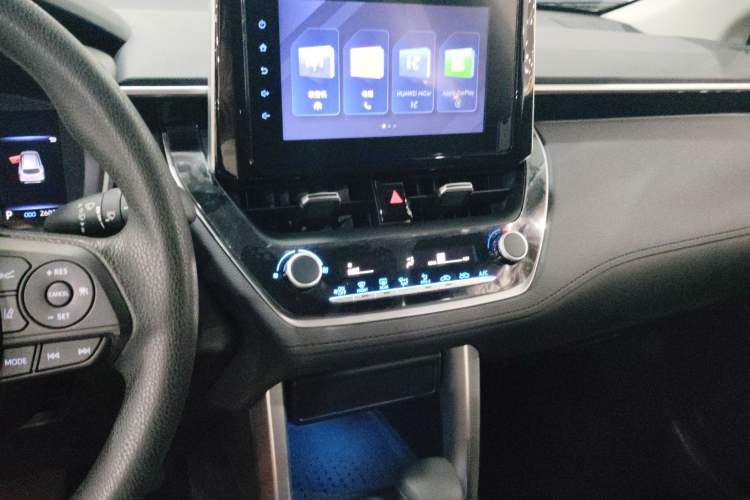 Used Toyota FRONTLANDER 2022 2.0L CVT Luxury Edition Audio And AC Panel