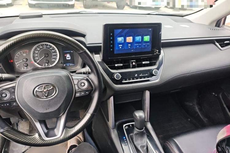 Used Toyota FRONTLANDER 2022 2.0L CVT Leading Edition Center Console