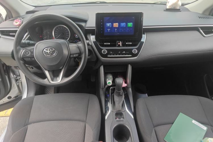 Used Toyota FRONTLANDER 2022 2.0L CVT Elite Edition Center Console