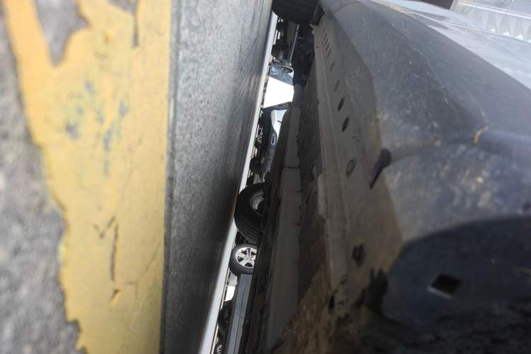 Used Toyota FRONTLANDER 2022 2.0L CVT Elite Edition Chassis Front Right