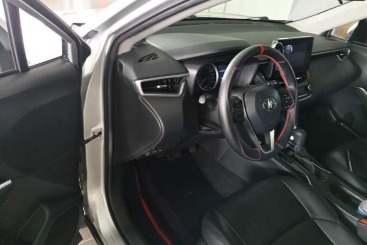 Used Toyota FRONTLANDER 2022 2.0L CVT Leading Edition Driver Seat