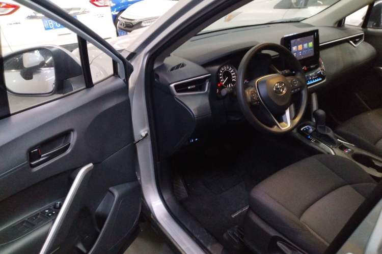 Used Toyota FRONTLANDER 2022 2.0L CVT Leading Edition Driver Seat