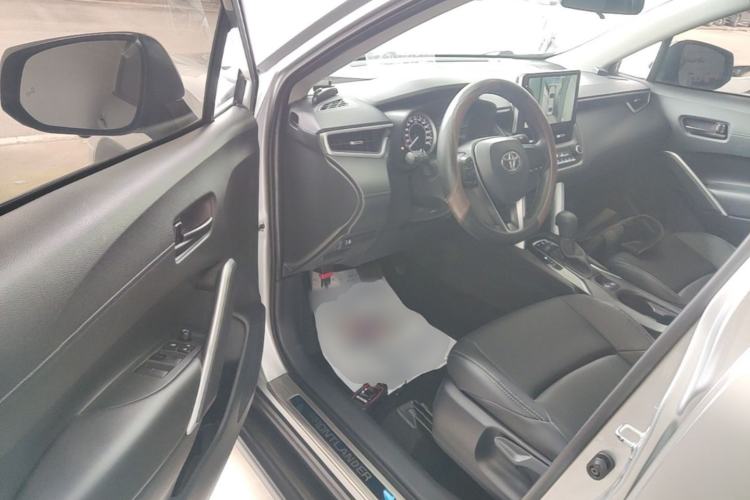 Used Toyota FRONTLANDER 2022 2.0L CVT Elite Edition Driver Seat
