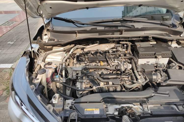 Used Toyota FRONTLANDER 2022 2.0L CVT Elite Edition Engine Bay Right