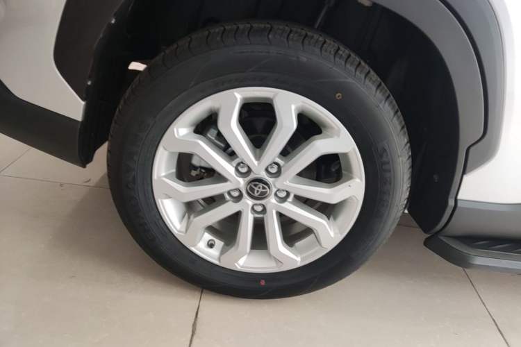 Used Toyota FRONTLANDER 2022 2.0L CVT Elite Edition Exterior 5