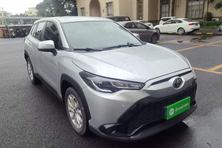 Used Toyota FRONTLANDER 2022 2.0L CVT Elite Edition Front Right 45 Deg