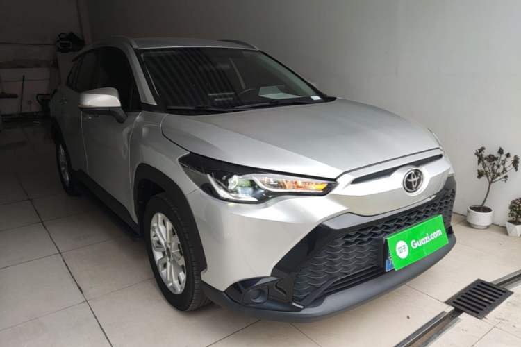 Used Toyota FRONTLANDER 2022 2.0L CVT Elite Edition Front Right 45 Deg