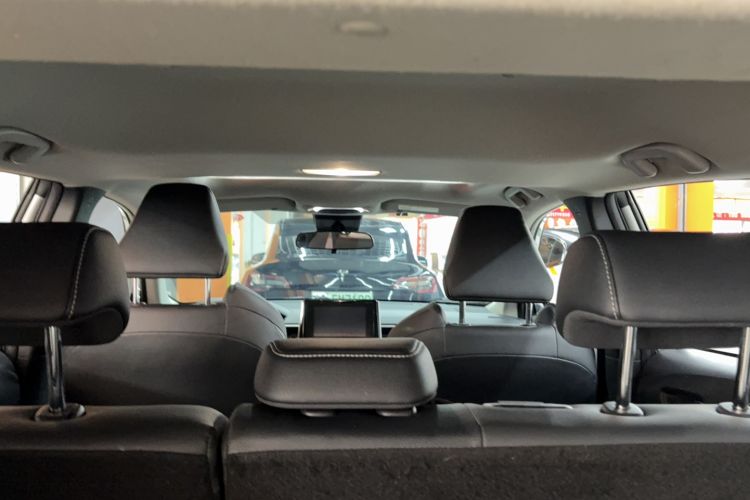 Used Toyota FRONTLANDER 2022 2.0L CVT Luxury Edition Headliner