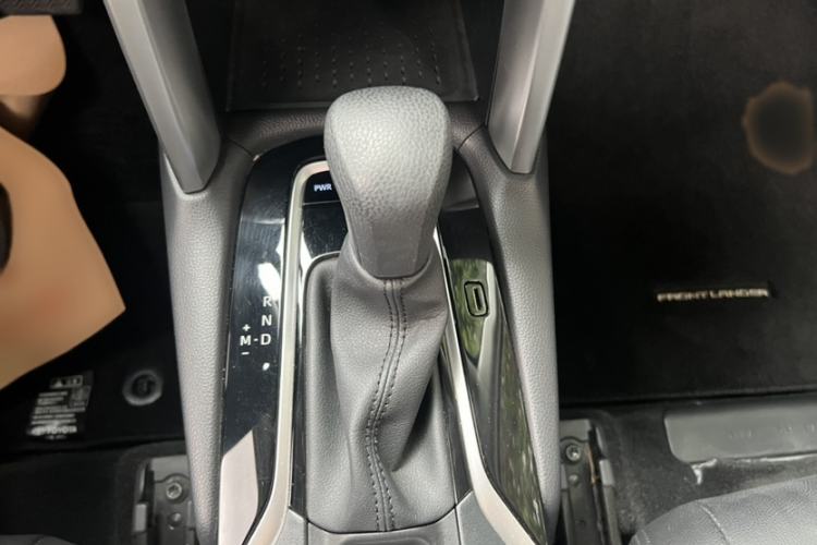 Used Toyota FRONTLANDER 2022 2.0L CVT Elite Edition Interior 1