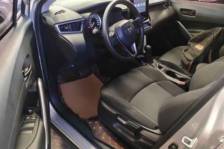 Used Toyota FRONTLANDER 2022 2.0L CVT Elite Edition Interior 3
