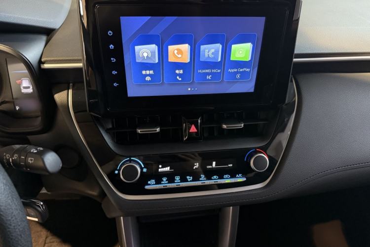 Used Toyota FRONTLANDER 2022 2.0L CVT Elite Edition Interior 3