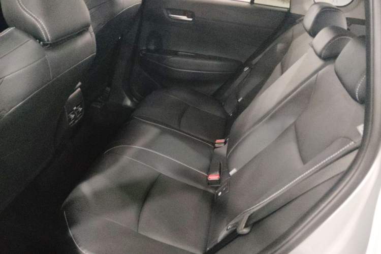 Used Toyota FRONTLANDER 2022 2.0L CVT Luxury Edition Interior 4
