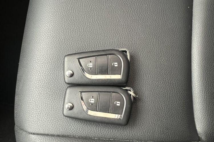 Used Toyota FRONTLANDER 2022 2.0L CVT Elite Edition Interior 7