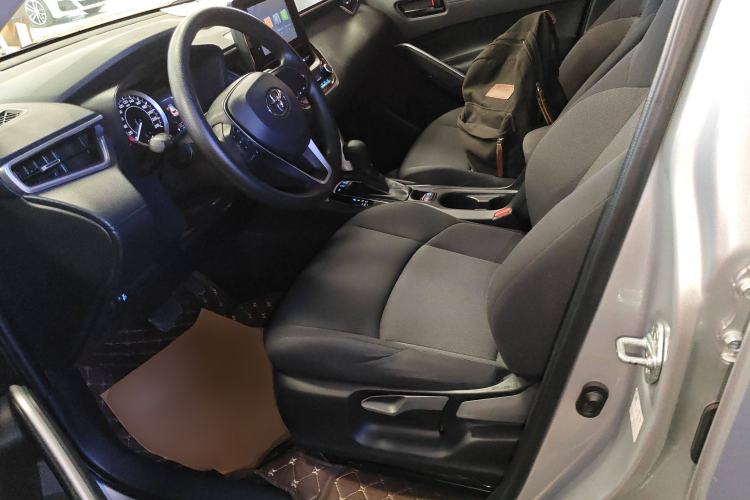 Used Toyota FRONTLANDER 2022 2.0L CVT Elite Edition Left Front Seat