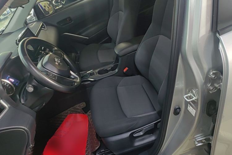 Used Toyota FRONTLANDER 2022 2.0L CVT Elite Edition Left Front Seat