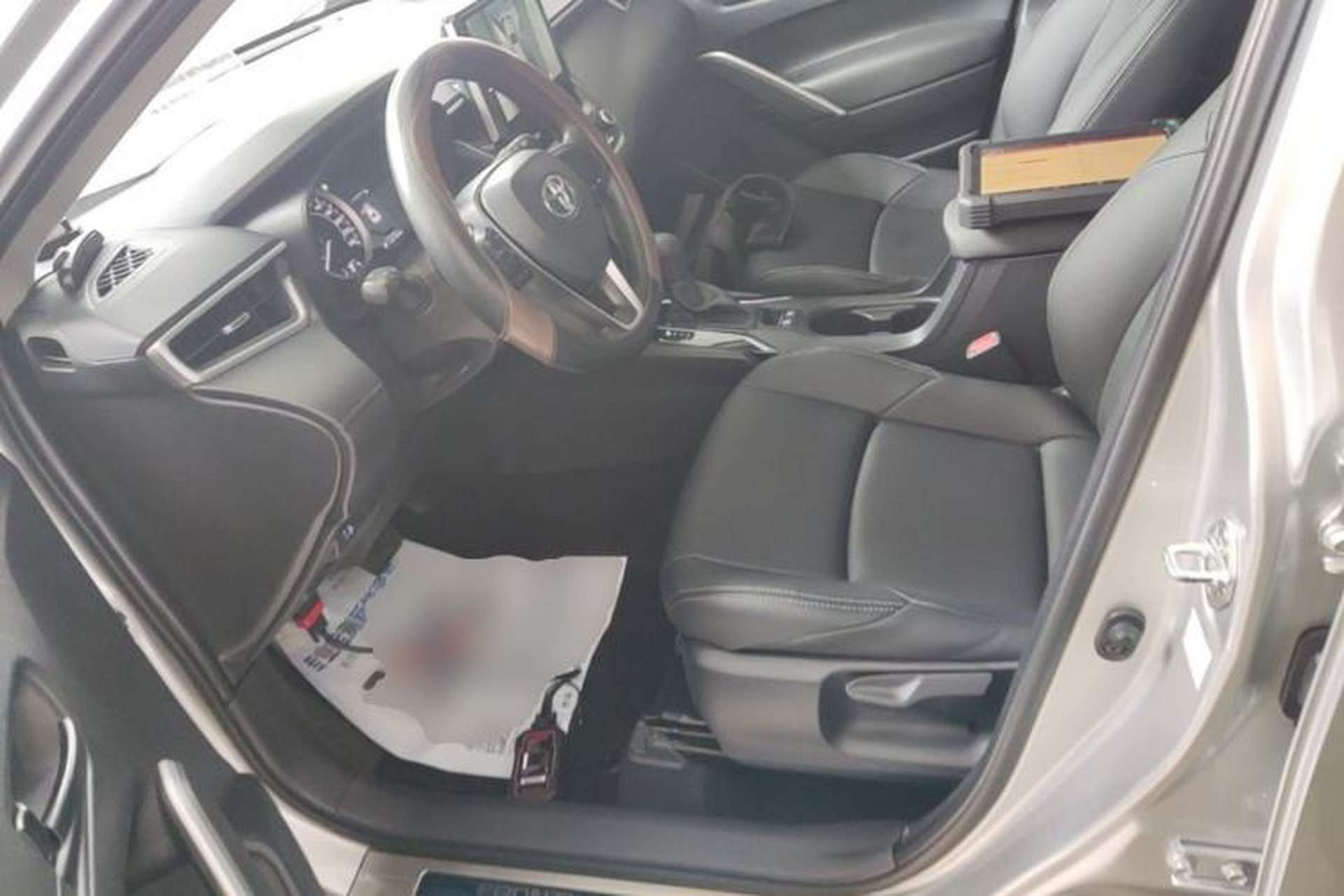 Used Toyota FRONTLANDER 2022 2.0L CVT Elite Edition Left Front Seat