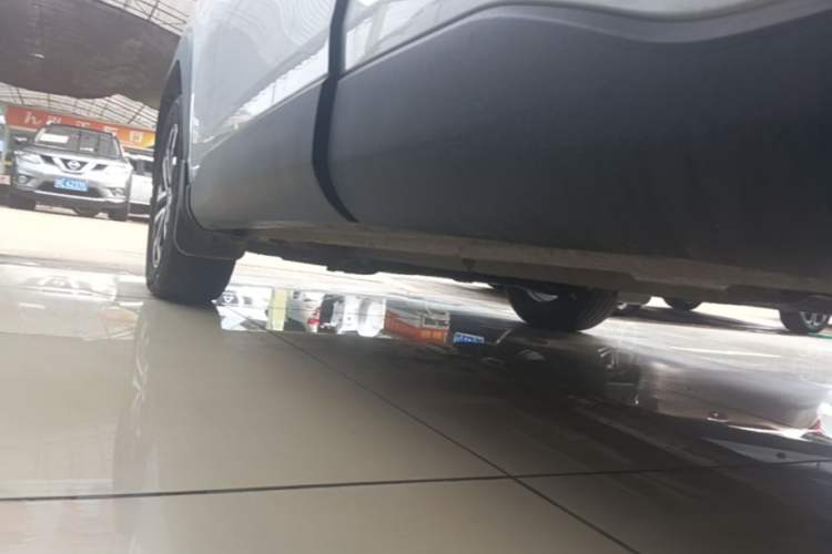 Used Toyota FRONTLANDER 2022 2.0L CVT Luxury Edition Left Side Sill