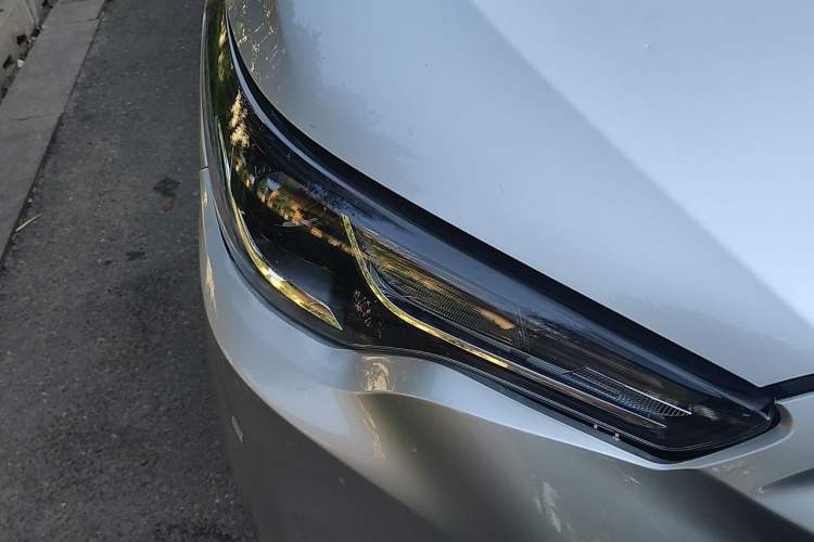 Used Toyota FRONTLANDER 2022 2.0L CVT Elite Edition Right Front Headlight