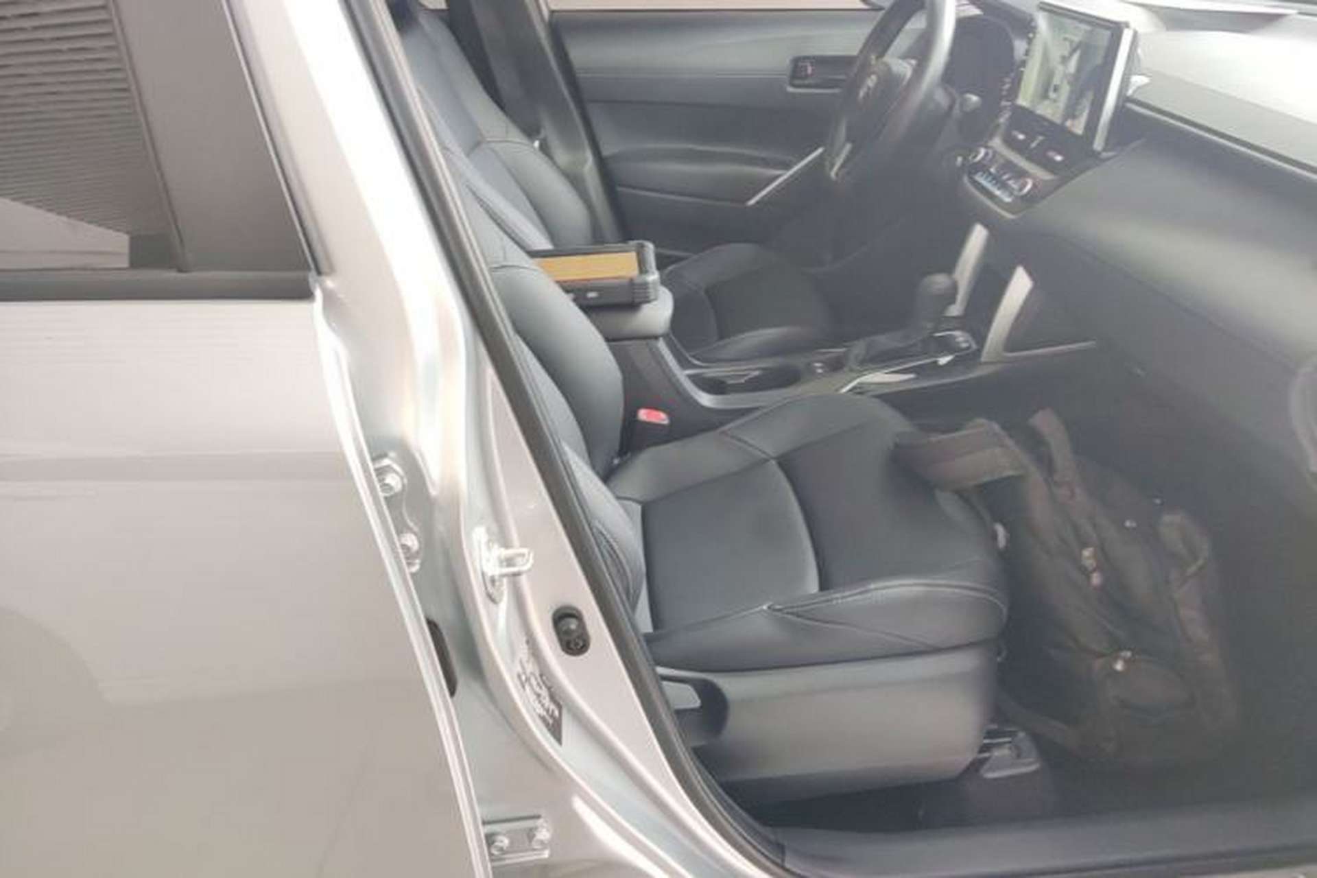 Used Toyota FRONTLANDER 2022 2.0L CVT Elite Edition Right Front Seat