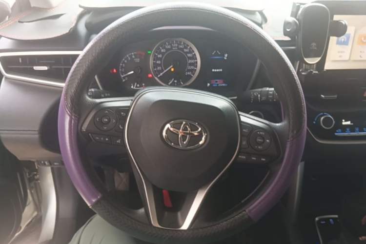 Used Toyota FRONTLANDER 2022 2.0L CVT Luxury Edition Steering Wheel
