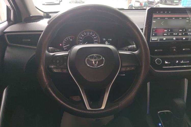 Used Toyota FRONTLANDER 2022 2.0L CVT Elite Edition Steering Wheel