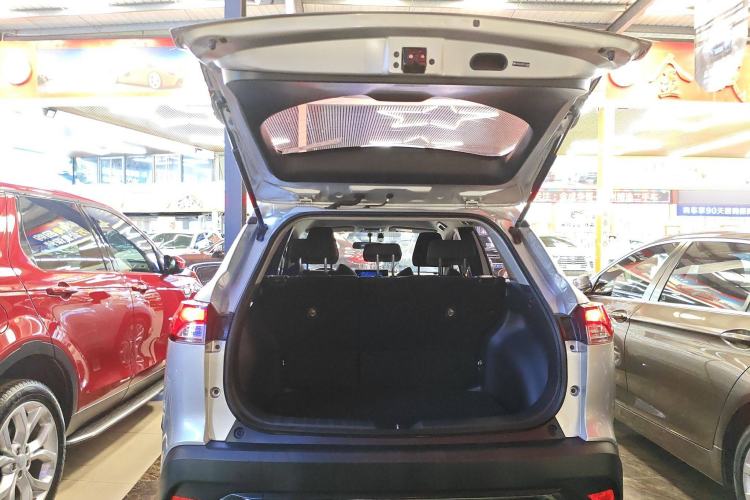 Used Toyota FRONTLANDER 2022 2.0L CVT Elite Edition Trunk